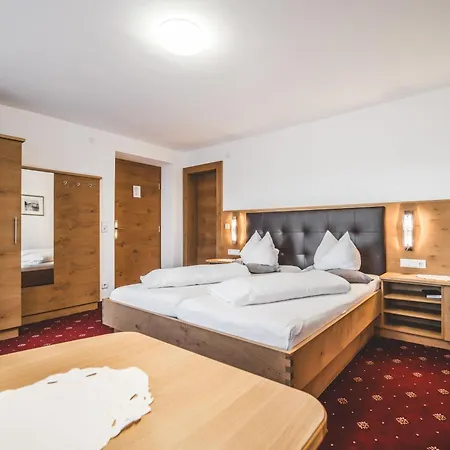 Sonnenheim シェーンベルク・イム・シュトゥーバイタール