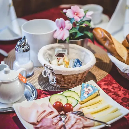 ゲストハウス Sonnenheim シェーンベルク・イム・シュトゥーバイタール