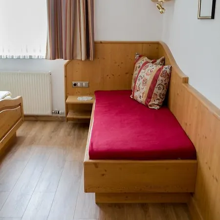 ゲストハウス Sonnenheim シェーンベルク・イム・シュトゥーバイタール